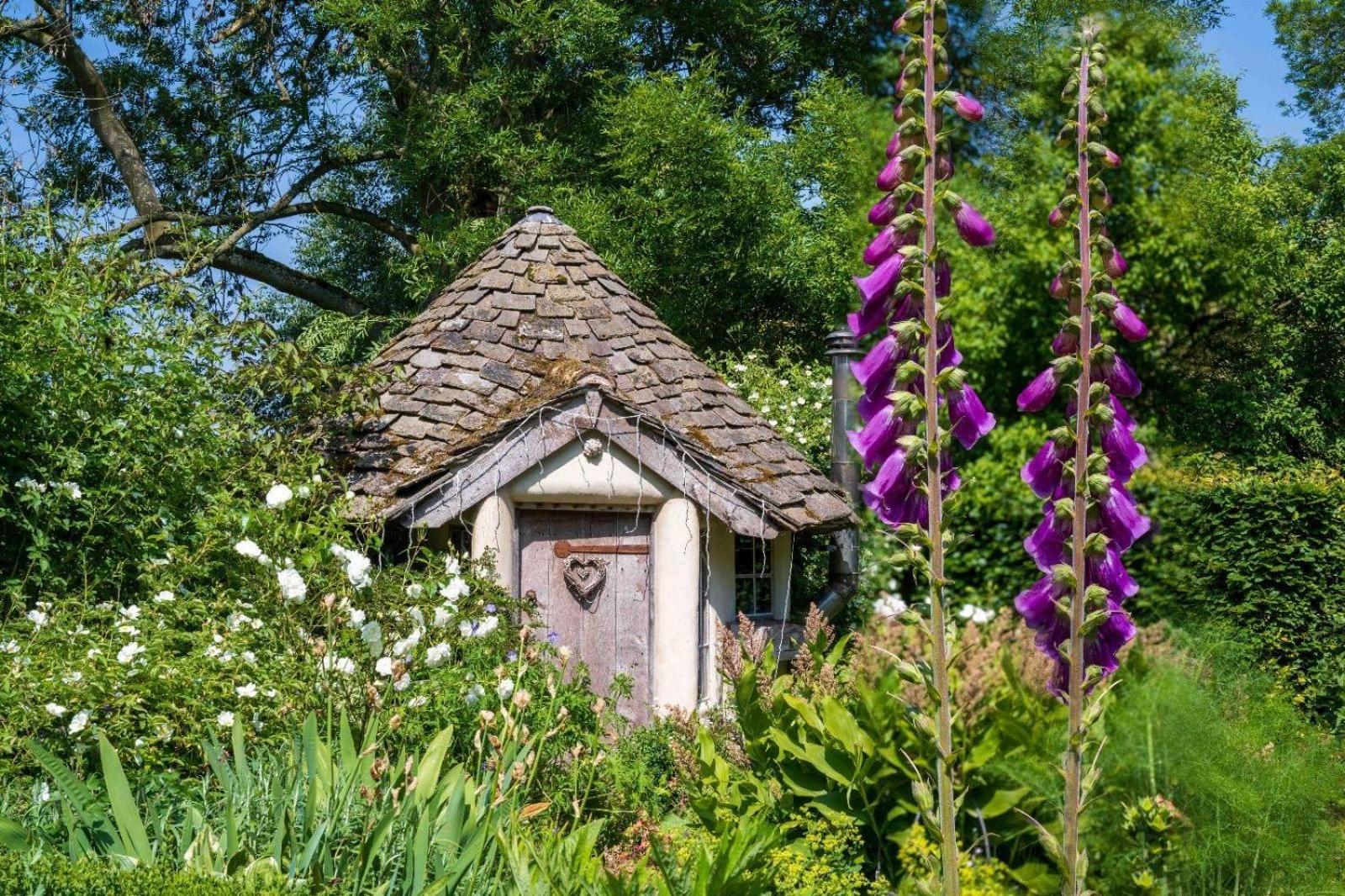 Ebony Cottage Tenbury Exterior photo